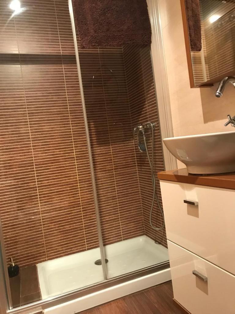 Apartamento La Cenicienta Catedral León Zewnętrze zdjęcie